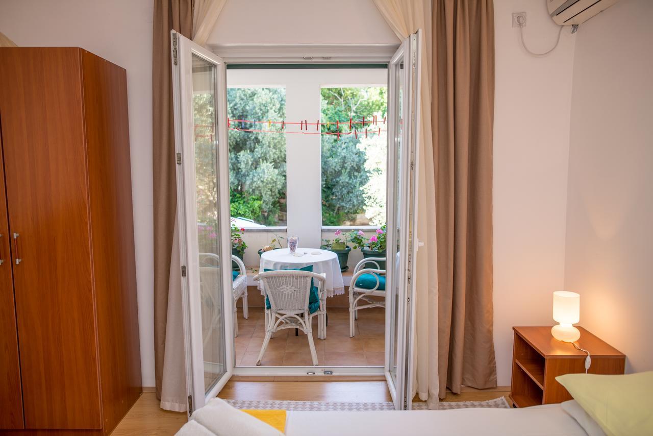 Apartman Zenta Petrovac Екстериор снимка