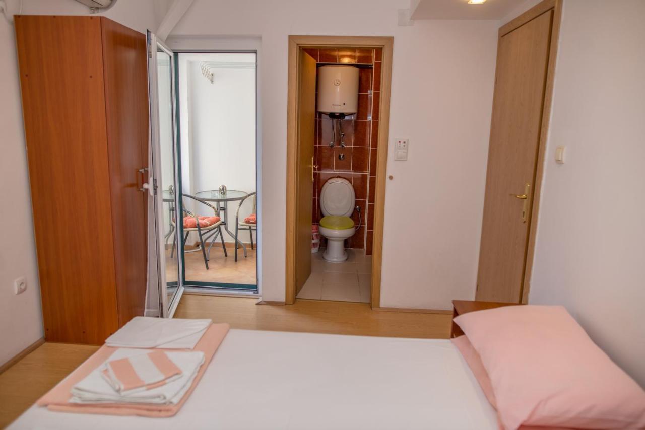Apartman Zenta Petrovac Екстериор снимка