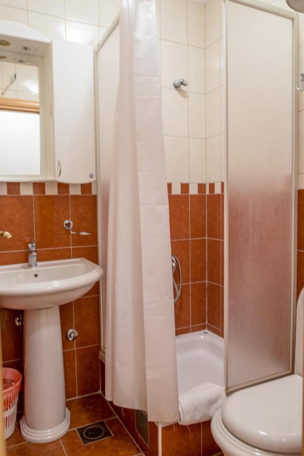 Apartman Zenta Petrovac Екстериор снимка